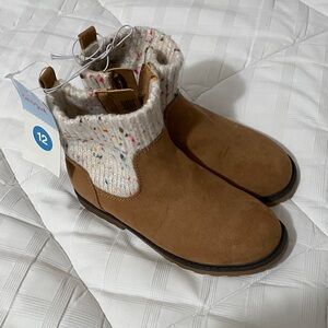 Cat & Jack Brown Kids Boots with Cream Knit Cuff